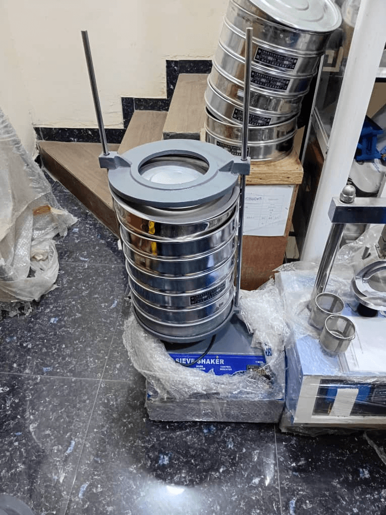 laboratory-digital-sieve-shaker-2